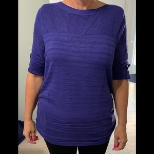 Woman’s Short sleeve sweater